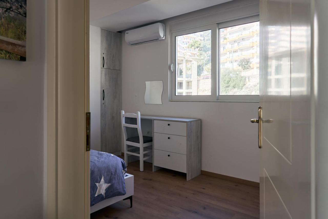 Central Beach Apartment Sarande Exterior photo